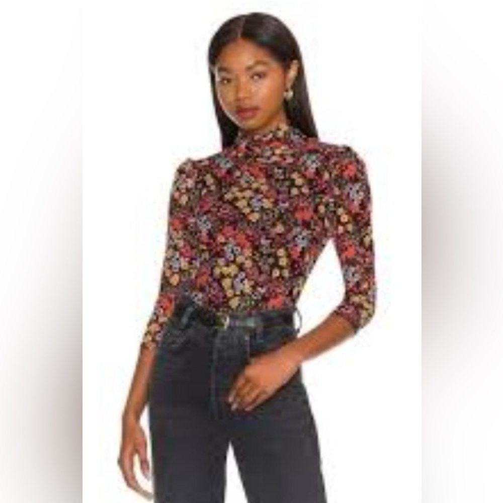 NWT: Free People Gather Tee in Twyla Ditsy Floral Size S